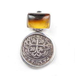 MONEDA SILVER AMBER SQUARE PENDANT 30413