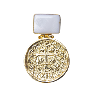 MONEDA DORATO MOTHER PEARL SQUARE PENDANT