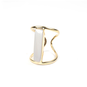 RECTO DORATO MOTHER PEARL RING