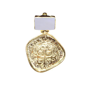 MONEDA DORATO IRREGULAR MOTHER PEARL SQUARE PENDANT